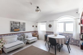 FLH Seaview Apartment in the Heart of Ericeira